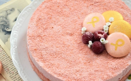 Gâteau aux fruits rouges & biscuits roses de Reims (sans cuisson)