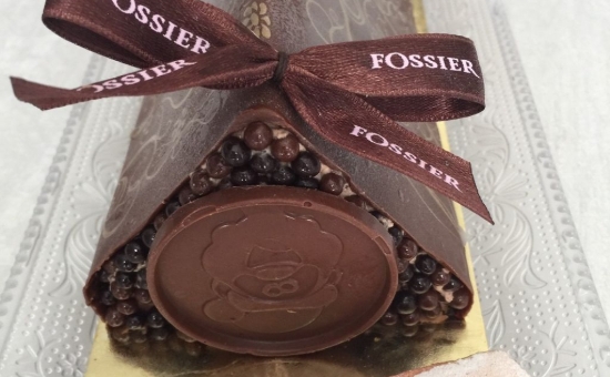 Bûche chocolat / poire & Biscuits Roses de Reims 