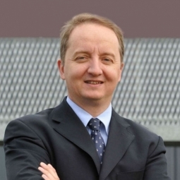 Charles Antoine de Fougeroux, Directeur Général de Biscuits Fossier, vient de pr